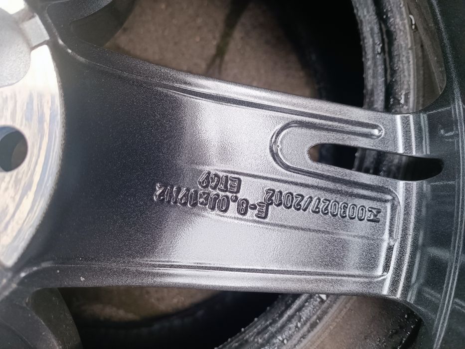 Felgi aluminiowe 5x112 Audi R19 Audi A3