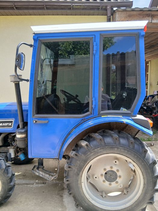 Продам кабіну на мінітрактор дтз