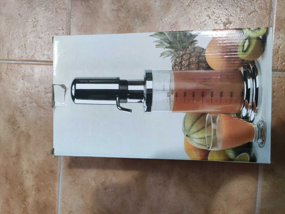 Manual-pump beverage dispenser – New / Never used