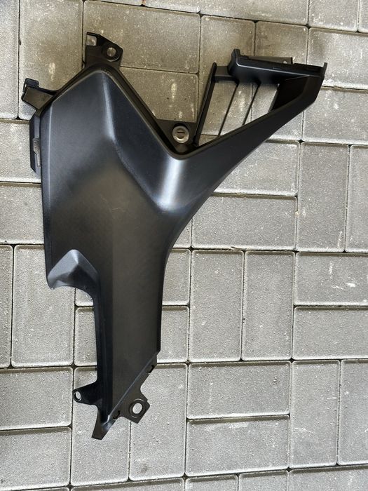 Prawa owiewka honda nt1100 wypelnienie oslona kolan