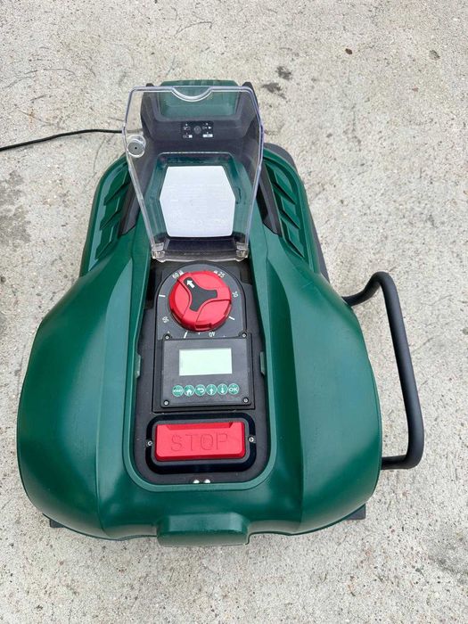 Robot Koszący Trawę gwarancja