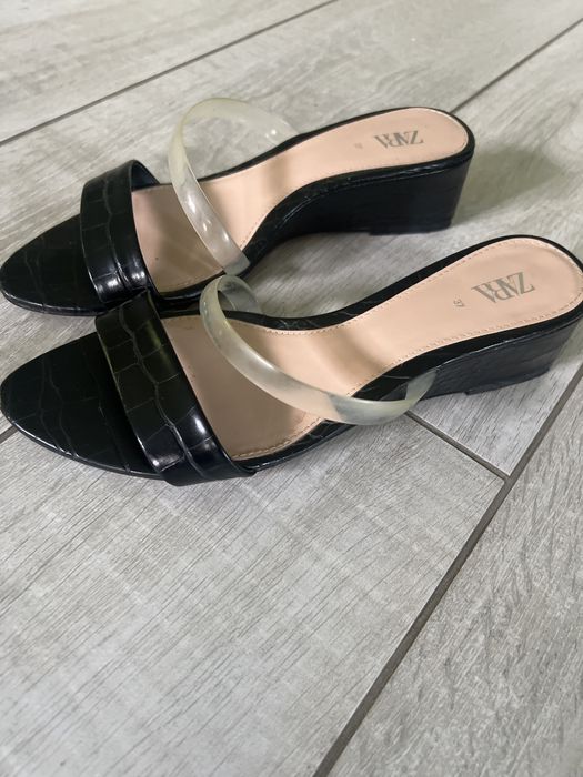 Klapki Zara rozmiar 37