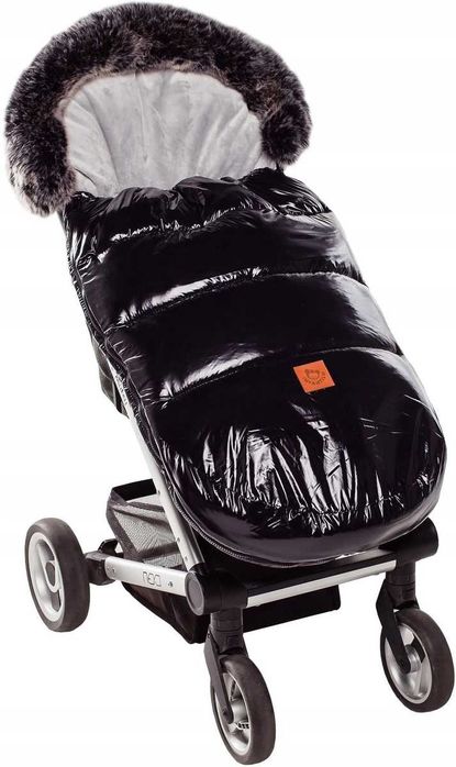 Nowy gruby ciepły śpiworek do wózka i na sanki