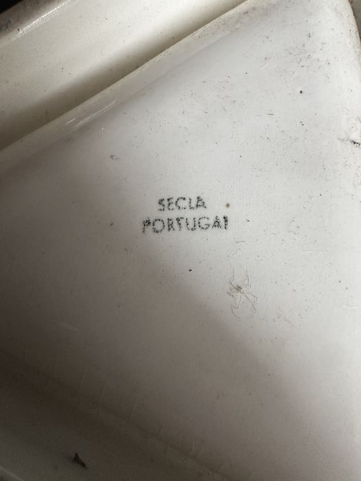 Cinzeiro antigo da Macieira