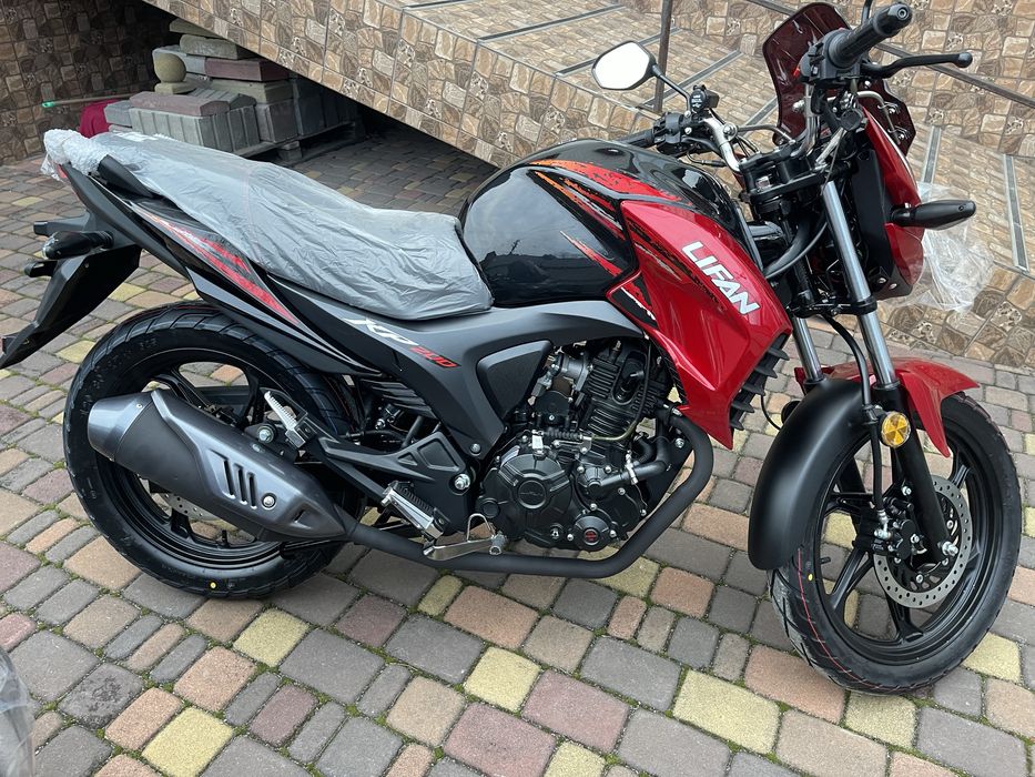 Мотоцикл 2025 Lifan kp200
