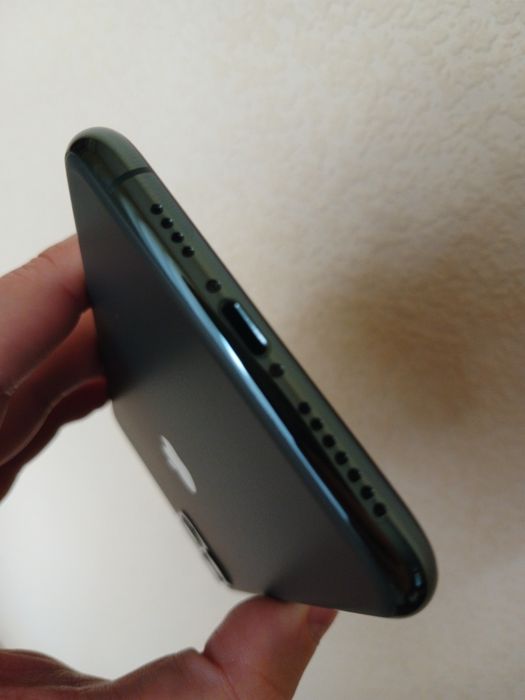 iPhone 11 Pro Max 256GB (Space Gray)