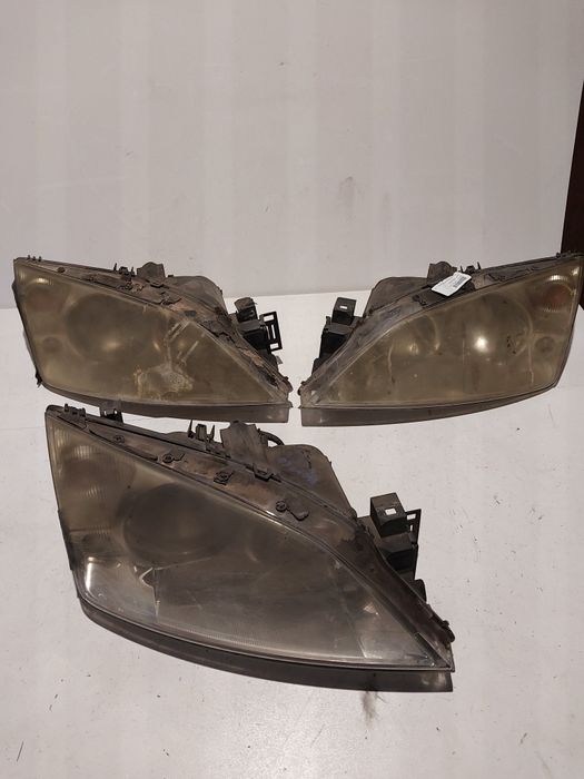 Ford mondeo mk3 mkIII mk 3 III lampa przednia reflektor prawa lewa