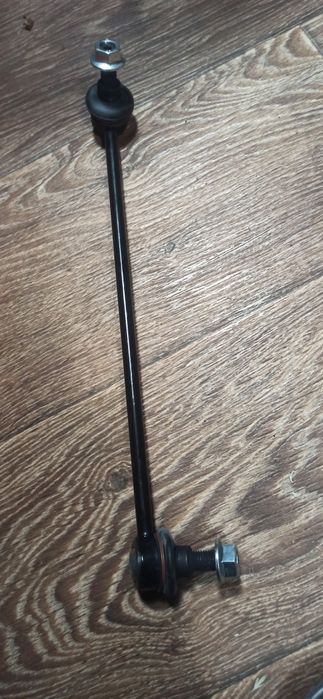 Стойка стабілізатора передня шкода а5