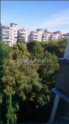 Продам 3кімн.квартиру Коновальця Євгена, 35  63 кв.м   ст.М"Печерська"