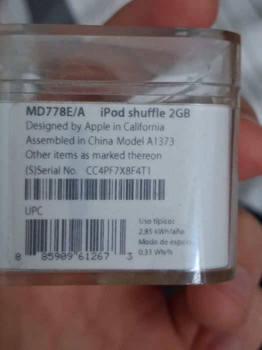 Ipod shuffle 4 2gb ideal