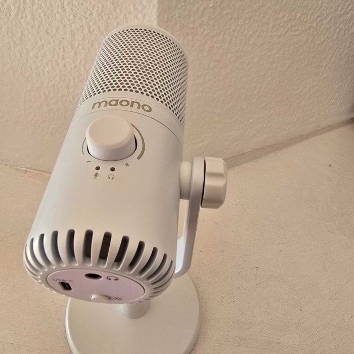 Maono DM30 RGB – Microfone USB Condensador (Novo, c/ Caixa e Base)