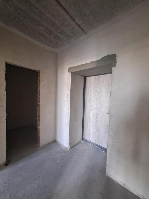 Терміновий продаж  1 кім квартира