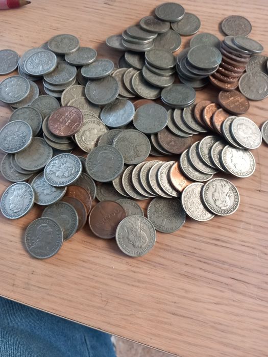 Vendo lote de moedas