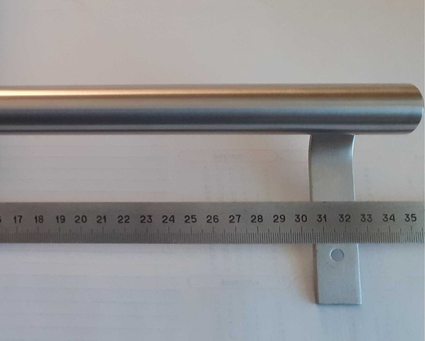 Uchwyty - rączki chłodziarki Amica - stal nierdzewna.