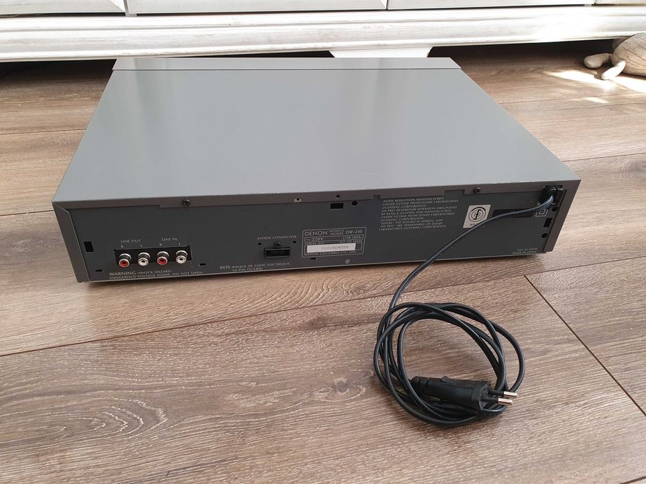 Magnetofon deck Denon dr-210