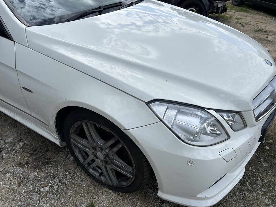 mercedes W207 maska kompletna 640