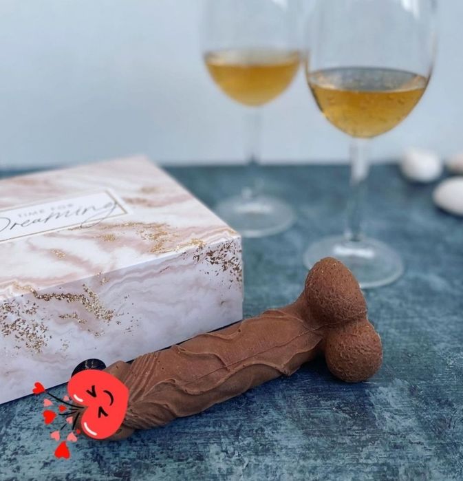 Шоколад в форме члена