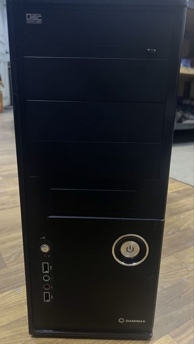 Антикризовий «Бомж ПК» 4 ядра 6гб оперативки відяха gt220 hdd 250