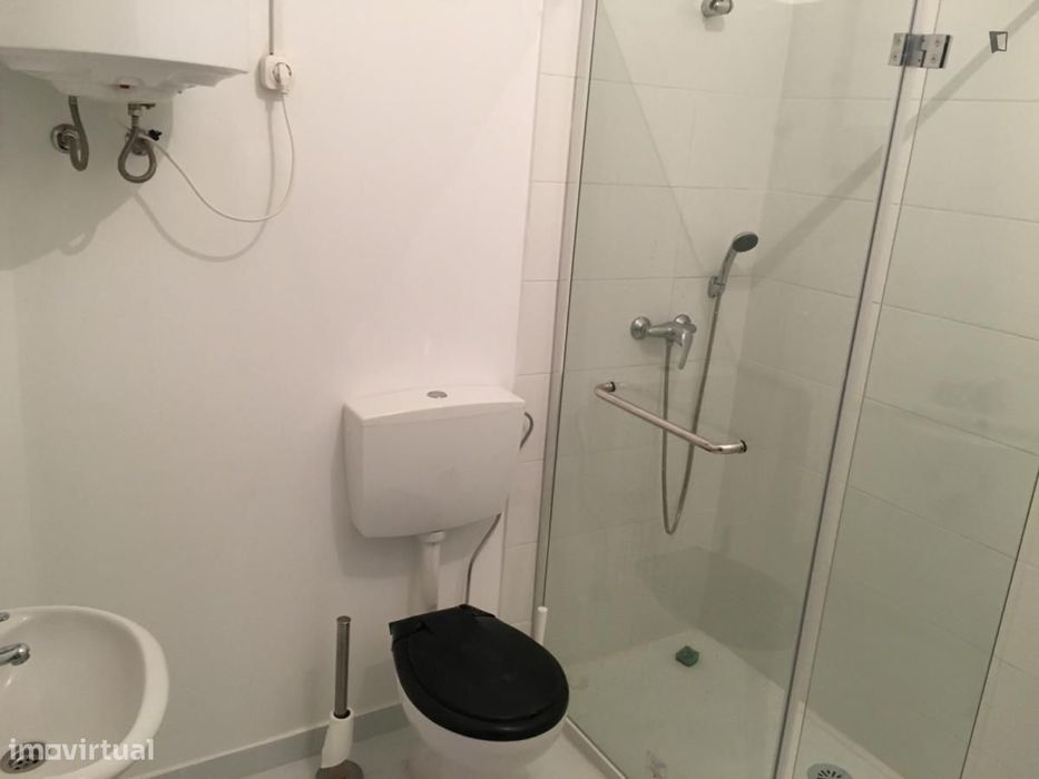 Quarto - localizado em Bonfim Porto