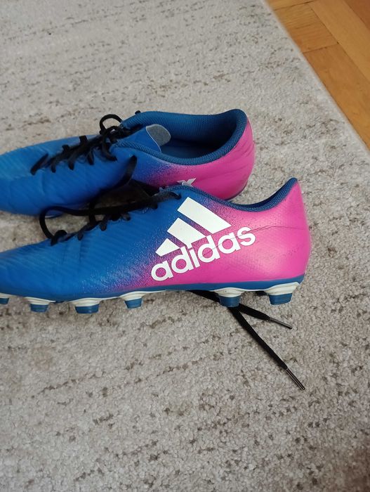 Buty piłkarskie adidas