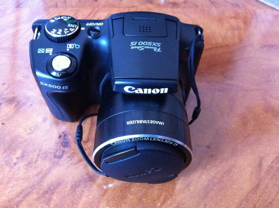 Canon SX500IS. Фотік як новий, зручний, робить фото високої якості