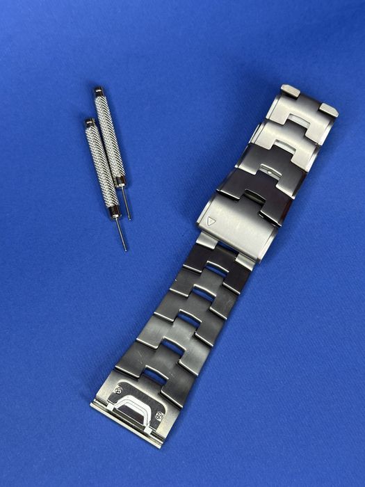 Титановий ремінець для Garmin Fenix, Tactix, D2 та ін. -  22 та 26 мм