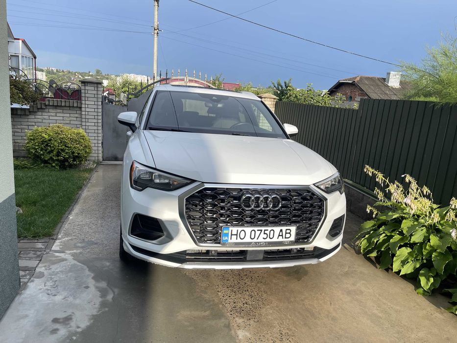 Автомобіль AUDI Q3 45 TFSI Quattro Tiptronic