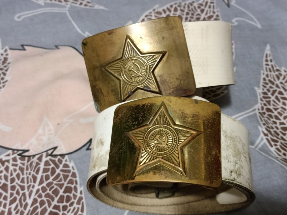 Військові парадні ремені.