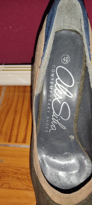 Sapatos variados