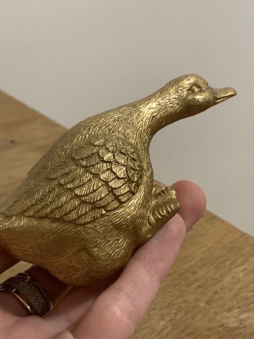 Статуэтка из полистоуна Утка