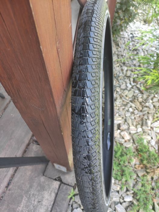 Opona rowerowa o wymiarach 27,5 X 2.00