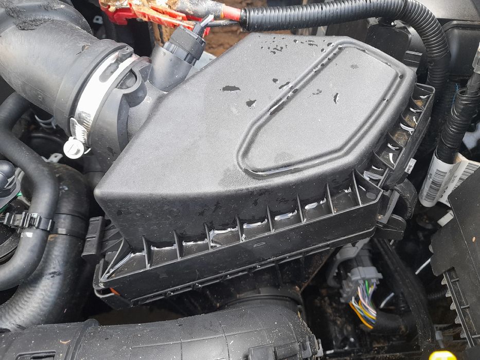 Caixa filtro ar FORD Puma (J2K, CF7)