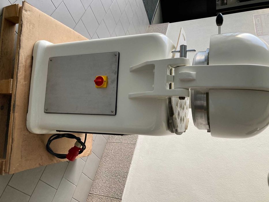 Divisora  Resende semi automática 30 unidades padaria pastelaria