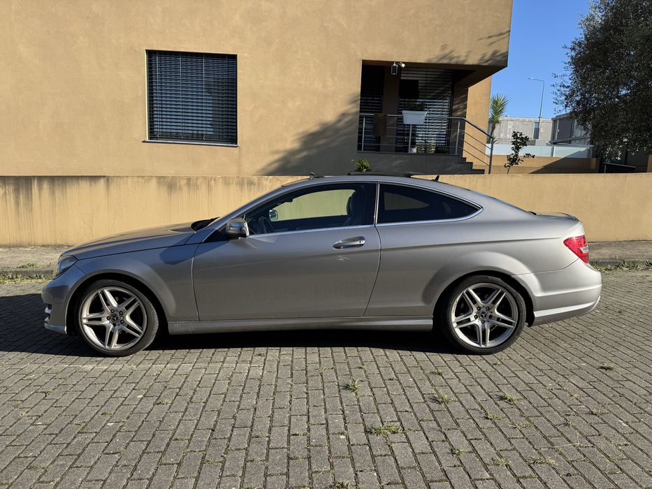 Mercedes c220 coupé AMG