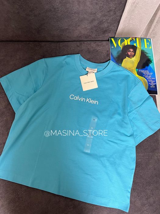 Нова футболка жіноча Calvin Klein M Boxy Fit блакитна оригінал
