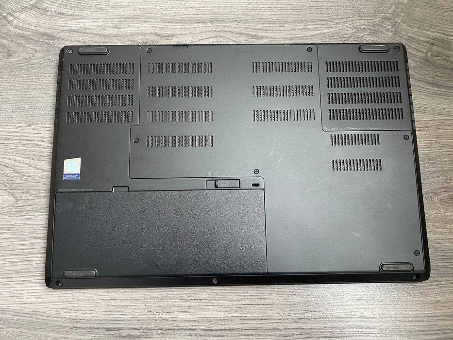 Потужний ноутбук Lenovo ThinkPad P52 i7-8750H  32GB / Quadro P1000 4GB