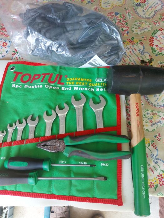 1 conjunto de Chaves de bocas marca toptul novo