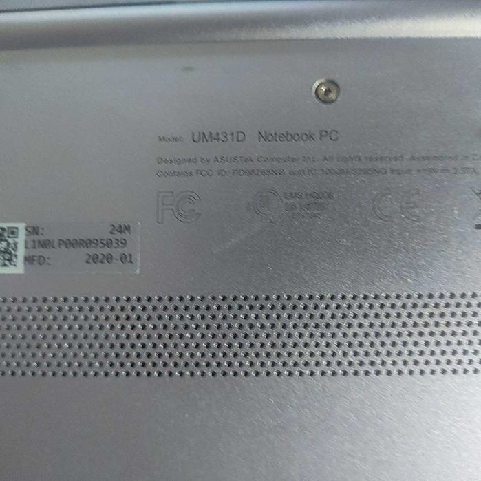 ASUS ZenBook 14 UM431D