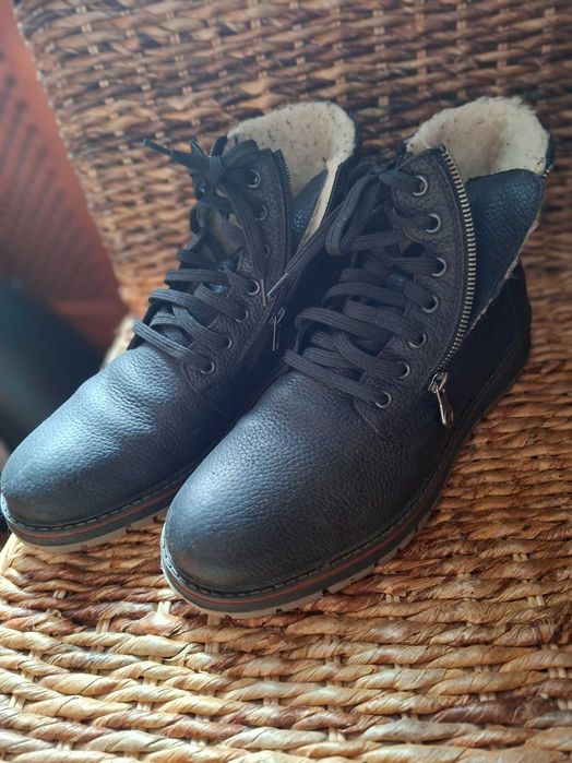 Buty zimowe Rieker z kożuszkiem