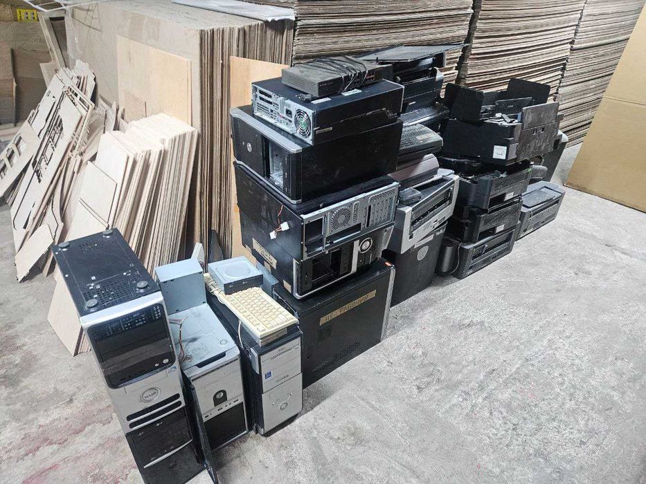 Офісна техніка Офисная техника Принтера Блоки Мониторы Монітор Офим