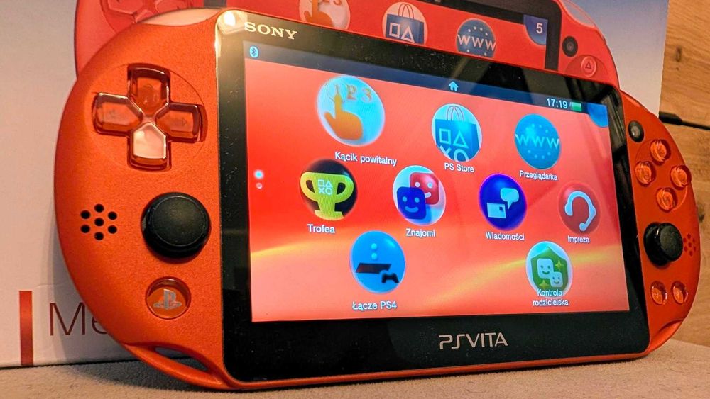 PsVita Slim Metallic Red