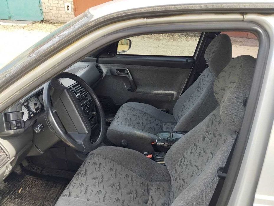 Автомобіль ВАЗ 2110