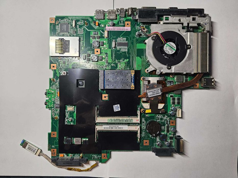 Płyty główne do laptopów - sprawne