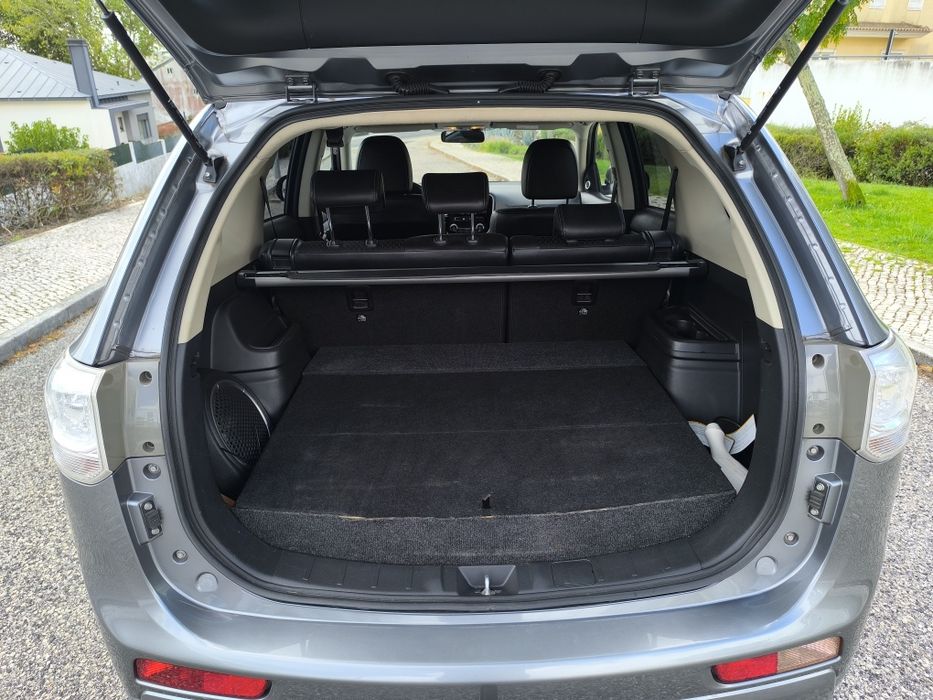 Mitsubishi Outlander PHEV 2.0 + GPL