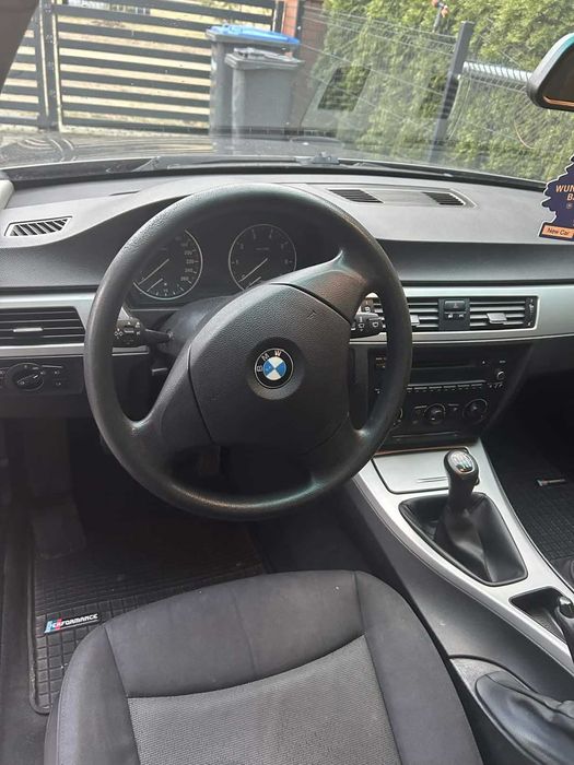 bmw e90 2.0 2006