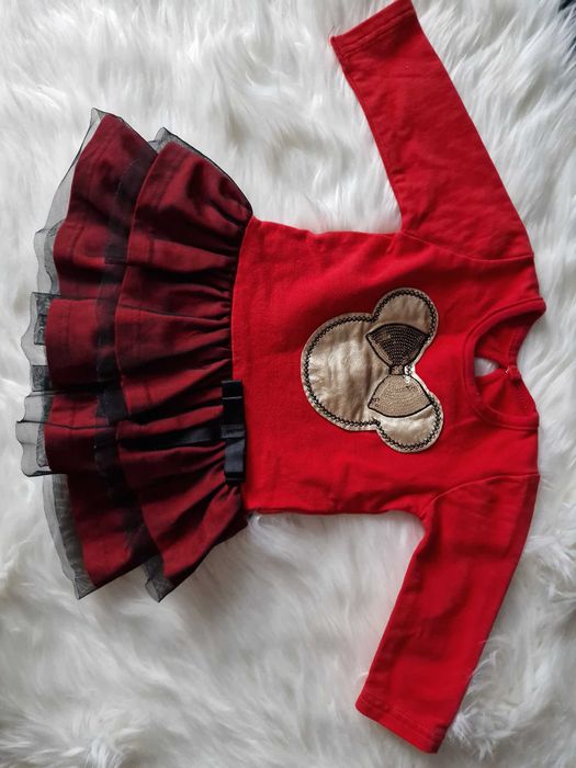 Śliczna sukienka niemowlęca