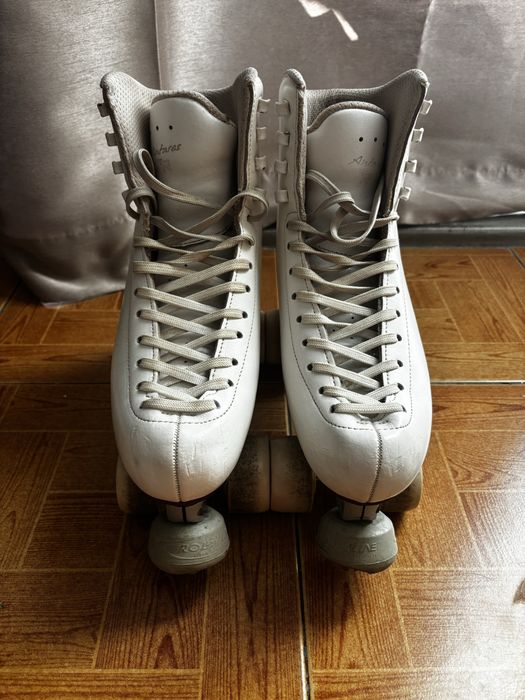 Patins de Patinagem Artística Profissional Risport Antares + Roll-Line Variant