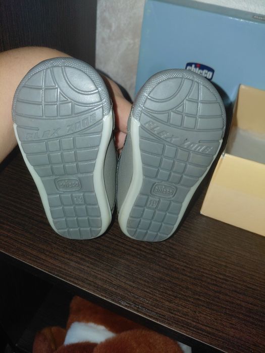 Дитячі кросівки Chicco 19розмір Нові