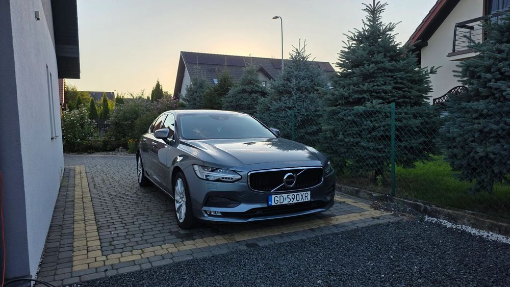 Volvo S90