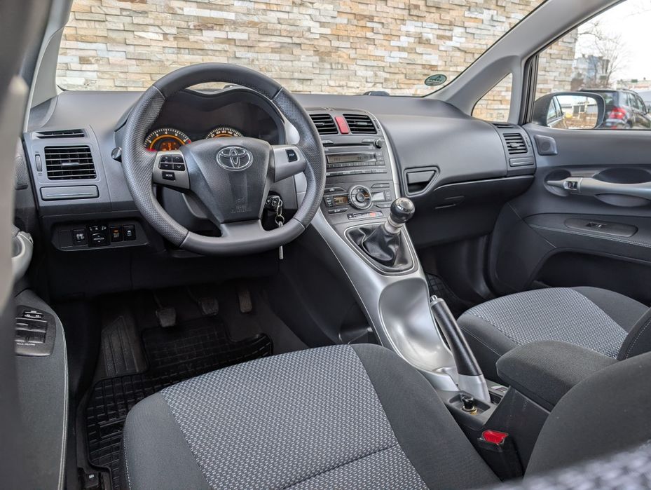 Toyota Auris 1.4 Benzyna * Lift * Jeden Właściciel * Bez Wkładu *